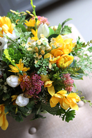 dekoracja wiosenna z tulipanami, Mustano, wys.30cm