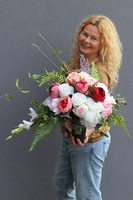 Alina, bukiet nagrobny we wkładzie, wys.42cm