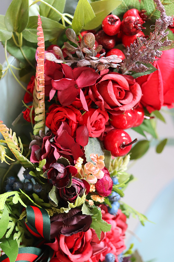 atrakcyjny wianek na obręczy, Subtelle Love, rozp.70cm 