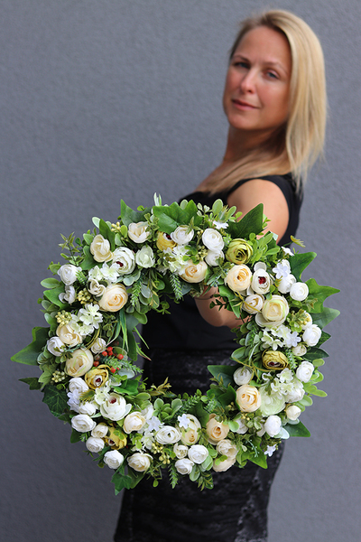 Anna 2, dekoracyjny wianek kwiatowy, śr.40cm