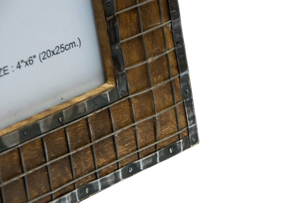 ramka na zdjęcie z drewna mangowego kratka B 10x15cm