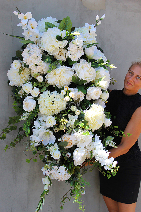 kompozycja kwiatowa dekoracja nagrobna Biel&Krem, dł.145cm