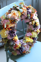 Colenissa, barwny wianek z dmuchawcami i jagodami, śr.54cm 