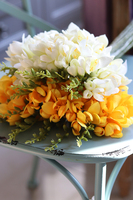 bukiet wiosennych żółtych Frezji, 12szt. dł.67cm