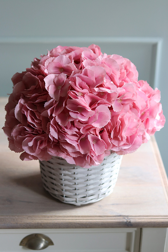 kosz różowych hortensji, Ferana, wys.35cm
