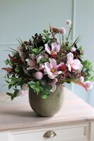 Adelita Borgio, efektowna kompozycja kwiatowa w wazonie, wys.50cm