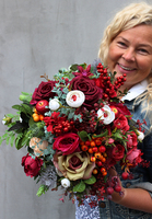 czerwona kompozycja kwiatowa Pelloni, wys.30cm