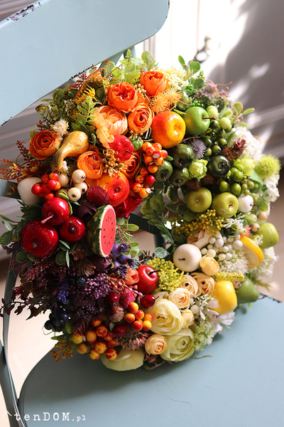 dekoracyjny wianek z owocami, Tęczowe Montello, śr.40cm  