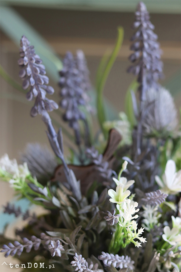 kompozycja kwiatowa, Lawendowa Bajka, wym.32x22cm