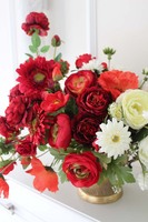 Danielle kompozycja w złotym metalowym pucharze, wys.46cm