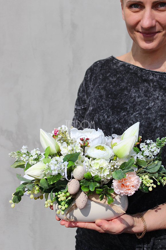 Ecru kompozycja wielkanocna, wys. 20 cm, dł. kompozycji 