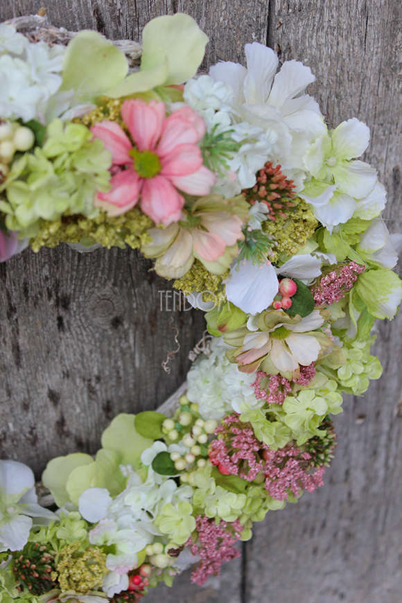 Amazing Sunny, dekoracyjny wianek na drzwi, śr.30cm  