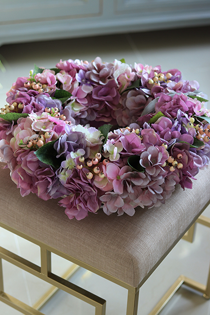 Fiolet na Wiosnę, bardzo gęsty wianek na drzwi, śr.40cm 