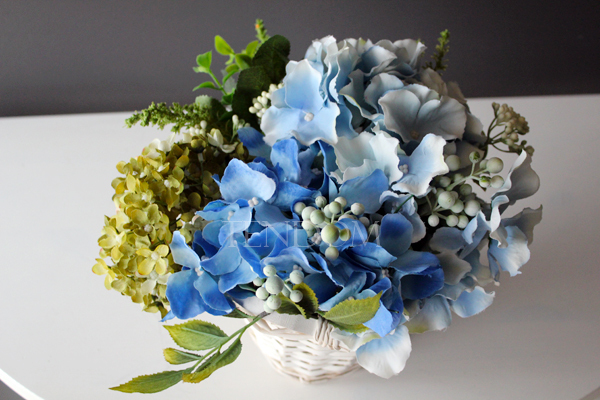 nieduży kosz z kwiatami Pedro wys.25cm, śr.30cm