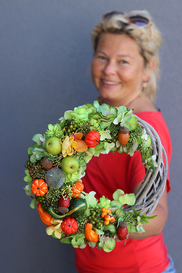 asymetryczny jesienny wianek, Pomarańczowy, śr.25cm  