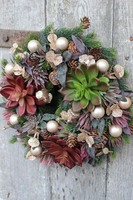 dekoracja świąteczna / wianek na drzwi Sukulenty Zimowe, śr.28cm