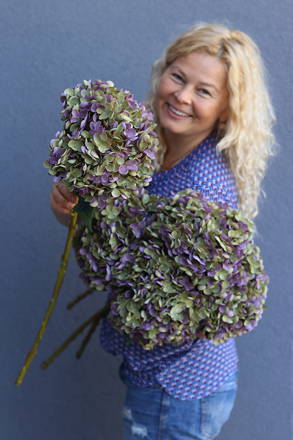 Hortensja Delux, gałązka sztucznej hortensji z listkami, fioletowo-zielona, 1szt., dł.56cm