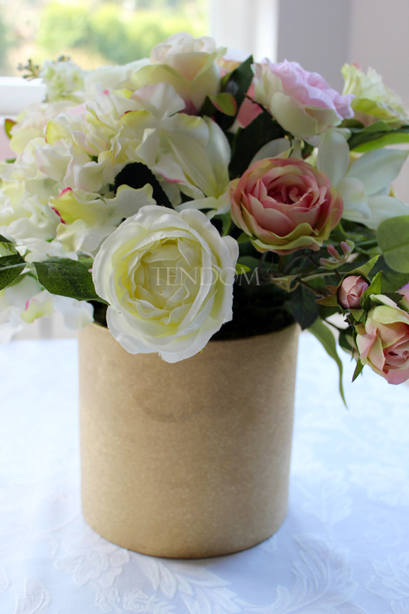 kompozycja kwiatowa / bukiet Romantic Roses, wys.40cm