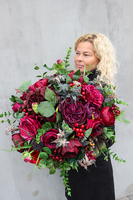 Janina Bordo kompozycja kwiatowa nagrobna wys.35cm, śr.48cm 