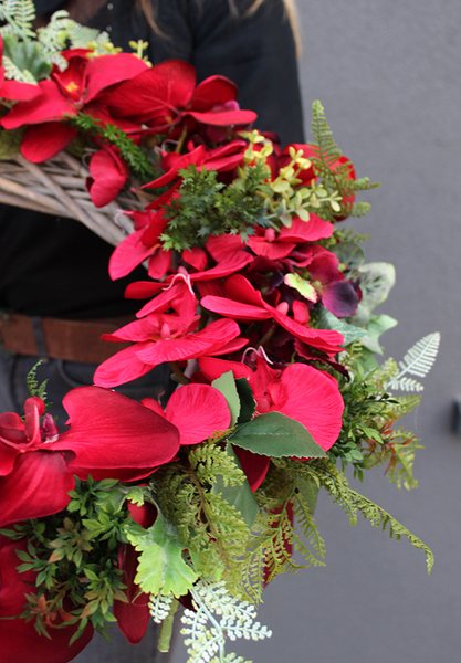 elegancki wianek z czerwonymi storczykami, Orchid Red, śr. 45cm