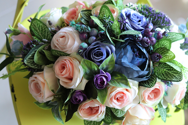 Pallonia, kompozycja kwiatowa / bukiet w donicy glamour, wym.23x25x46cm