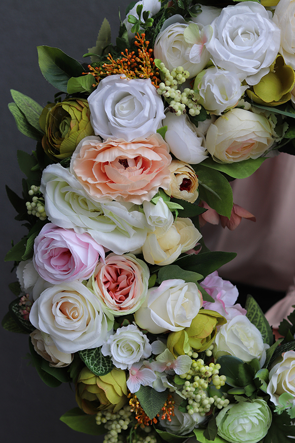 Pałacowy, dekoracyjny kwiatowy wianek na drzwi, śr.50cm