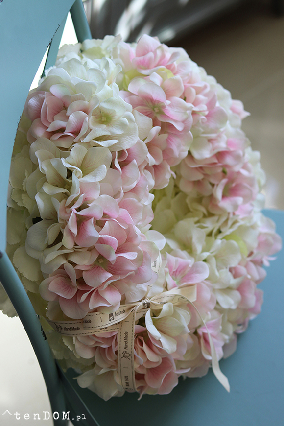 Helita Hortensja, bogaty wianek na drzwi, śr.36cm