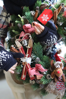 bożonarodzeniowa dekoracja / wianek Małego Narciarza, śr.38cm