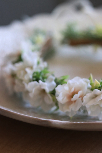 Ferruna, komunijny kwiatowy wianek na głowę, rozmiar uniwersalny