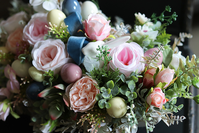 atrakcyjna wielkanocna kompozycja / stroik, Green Canoe Pastels Blue, dł.35cm