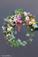 atrakcyjny wianek na drzwi na obręczy, Subtelle Spring 2, śr.56cm  