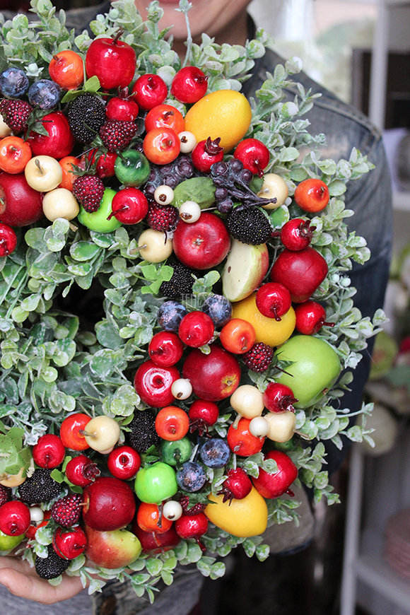 jesienny dekoracyjny wianek Fruits, śr.35cm  