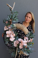 Elanea Orchid, efektowny wianek na drzwi, wym.53x115cm