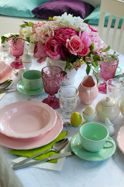 kompozycja kwiatowa Spring Time, wys.30cm