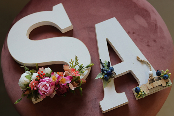 dekorowana litera, Autko Blue, 1szt.