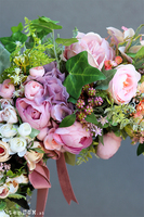 atrakcyjny wianek na drzwi na obręczy, Subtelle Spring 2, śr.56cm  