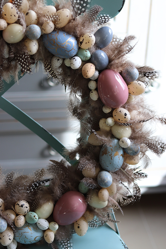 Easter Mood, wielkanocny wianek z piórami, śr.40cm