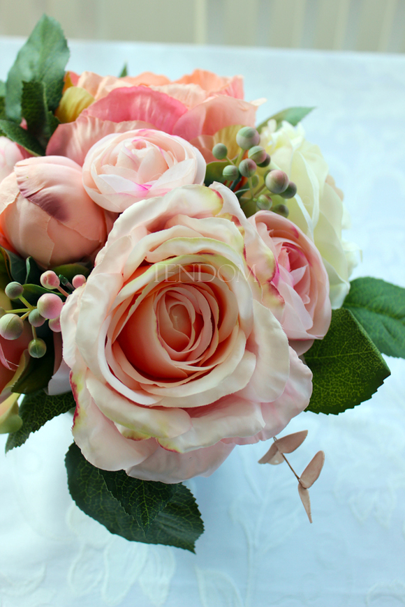 kompozycja kwiatowa / bukiet Bedroom wym.24cmx27cm