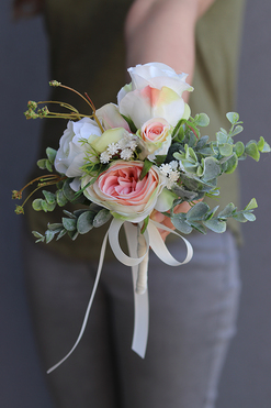 bukiet z różami, Nureta, wys. 20cm