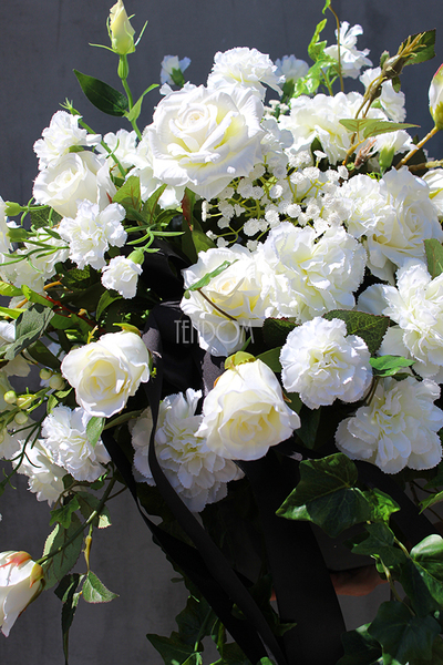 kompozycja kwiatowa / dekoracja nagrobna Malano, wys.40cm 