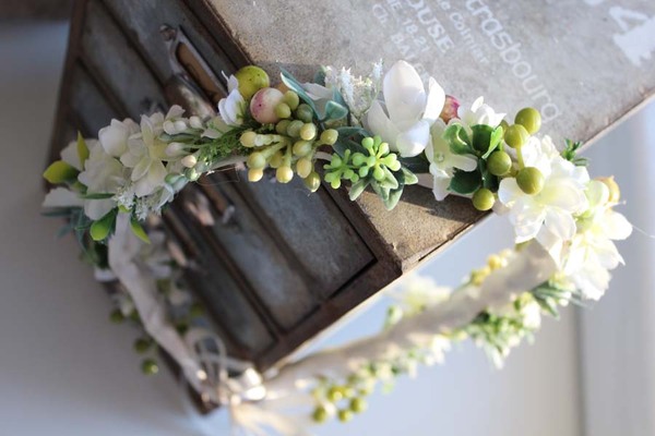 Lavinia, komunijny kwiatowy wianek na głowę, rozmiar uniwersalny