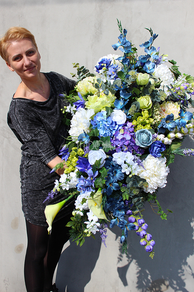 kompozycja kwiatowa dekoracja nagrobna Fiolet&Niebieski dł.110cm, wys.40cm