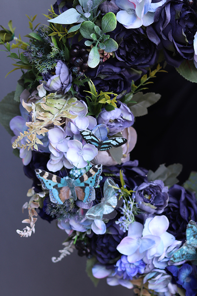 atrakcyjny kwiatowy wianek, Niebieska Łąka, śr.50cm 