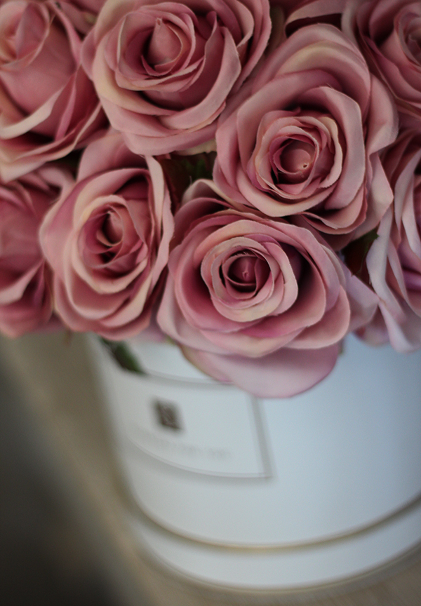 Excelsior, ekskluzywny flowerbox / kompozycja kwiatowa / bukiet, wys.33cm