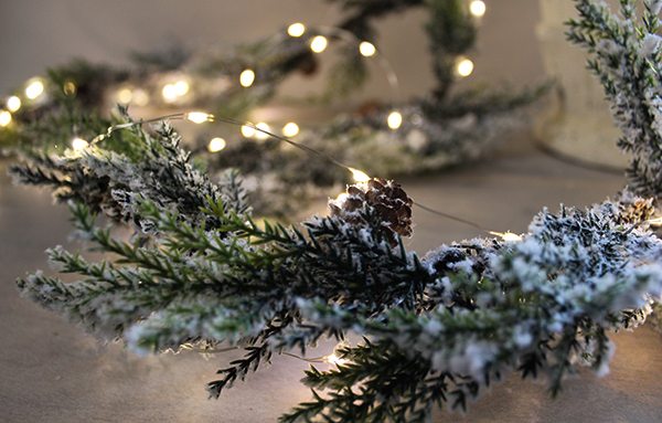 girlanda Naturalne Święta ze światełkami led, dekoracja na stół / kominek, dł.180cm