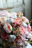 Demila Xetona, kwiatowy flowerbox z bawełną, wys.32cm 