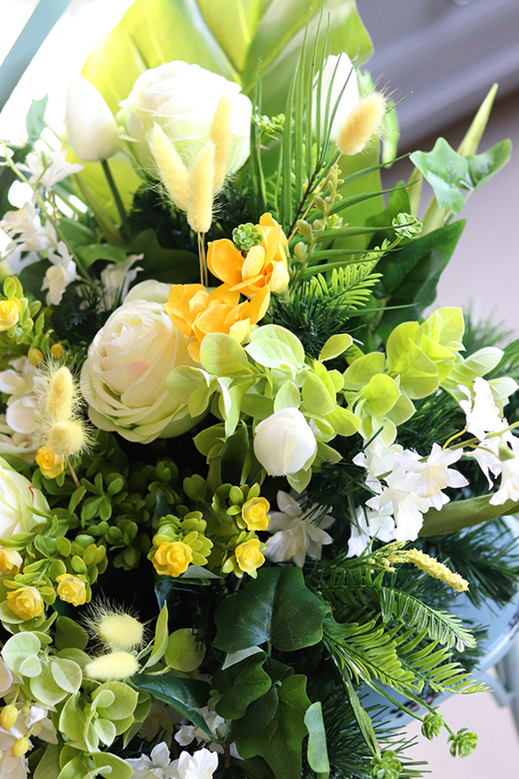 Dekana, wiosenna kompozycja nagrobna, dł.74cm