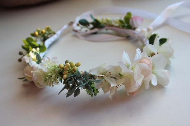 Tella, komunijny kwiatowy wianek na głowę, rozmiar uniwersalny