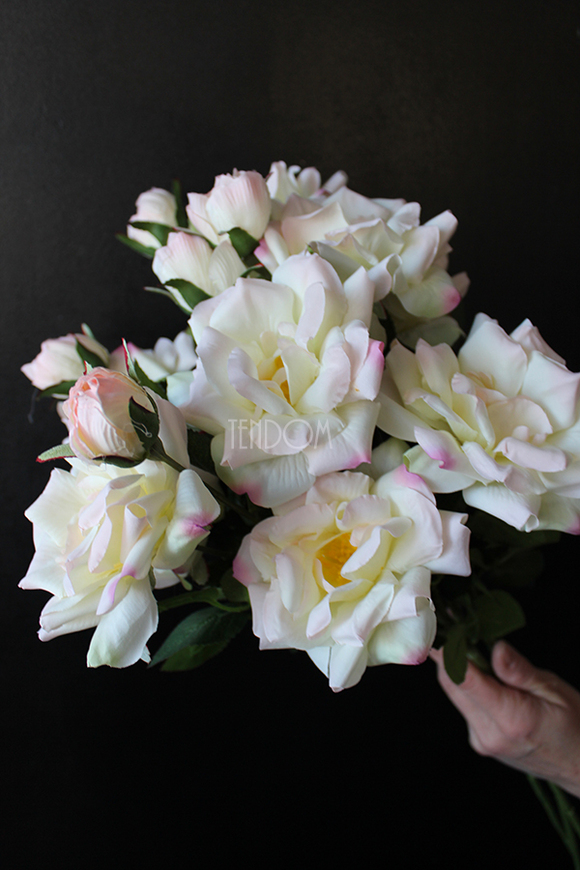 róża jasnoróżowa Romantic Cottage, dł.70cm