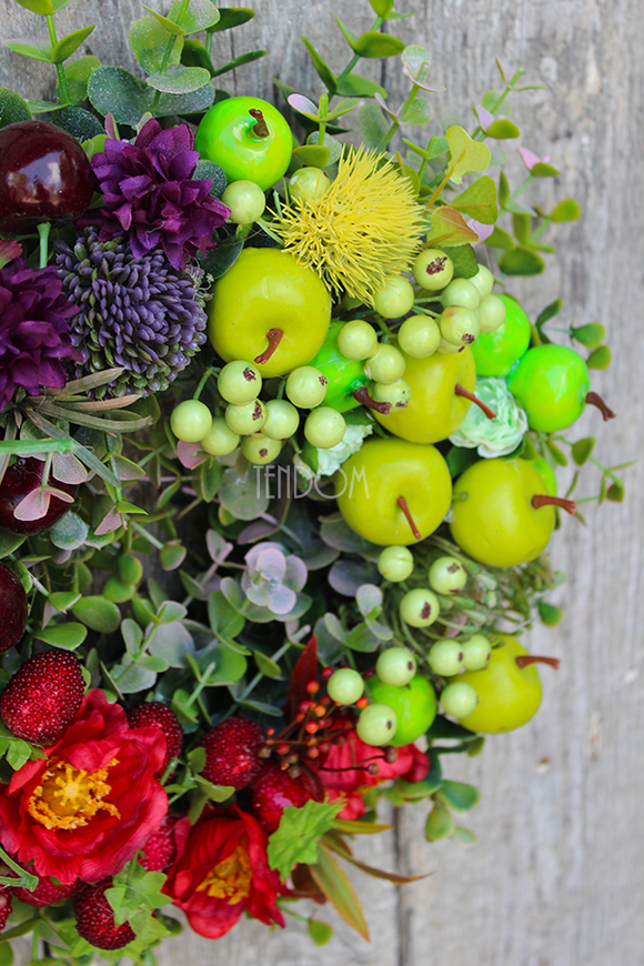 bardzo ładny wianek Tęczowa Jesień, śr.30cm